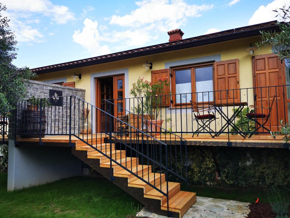 Отель Cebron Family Estate Branik Экстерьер фото